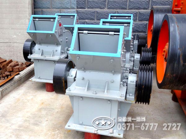 小型錘式破碎機(jī)工作原理、型號及參數(shù)