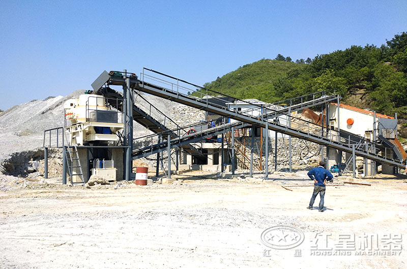 大理石邊角料加工沙子用什么機(jī)器？多少錢？現(xiàn)場(chǎng)視頻