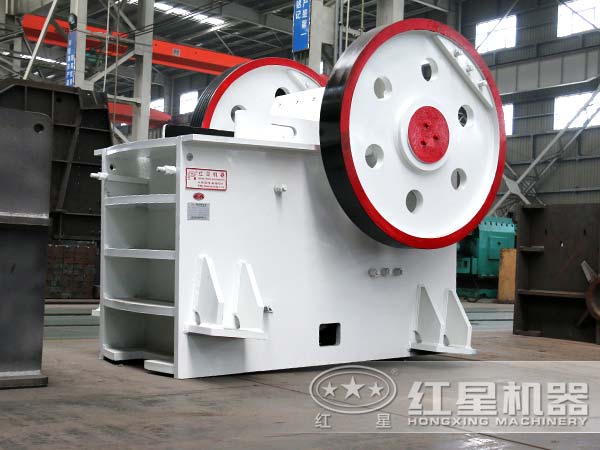 1215廢鋼鄂式破碎機多少錢一臺？預期產值可達多少噸？