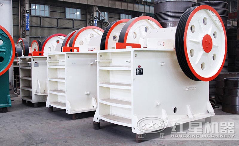 哪兒有小型石子破碎機(jī)？一套價(jià)錢是多少？