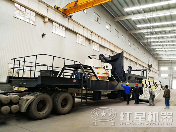 青石、鵝卵石等物料制砂處理推薦使用車(chē)載流動(dòng)制砂機(jī)