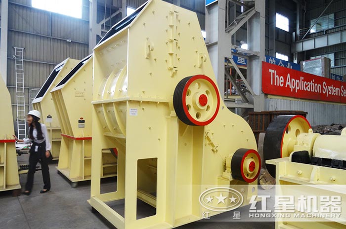 煤矸石磚廠用什么粉碎機(jī)好？推薦雙級(jí)粉碎機(jī)，無篩底，效率更高