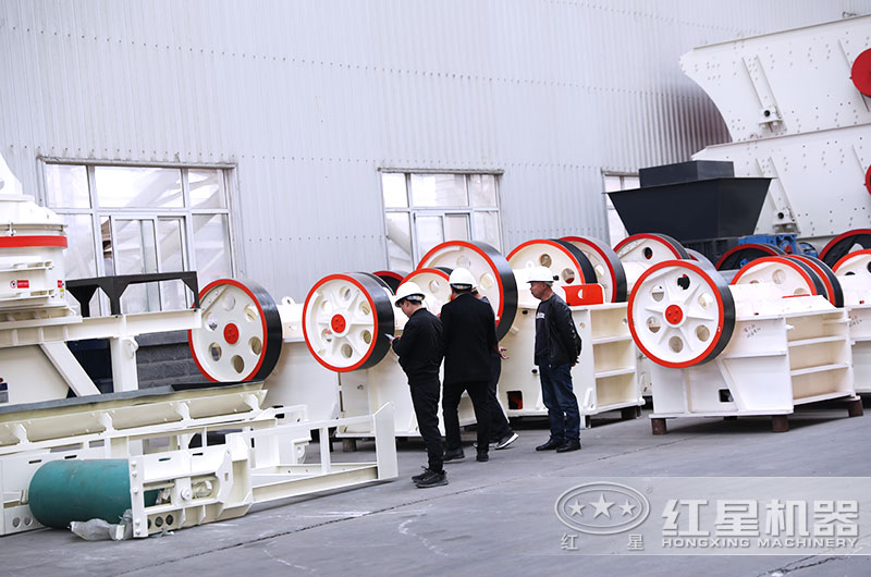 石子粉碎機(jī)有哪些？哪種適合中小型石料廠？