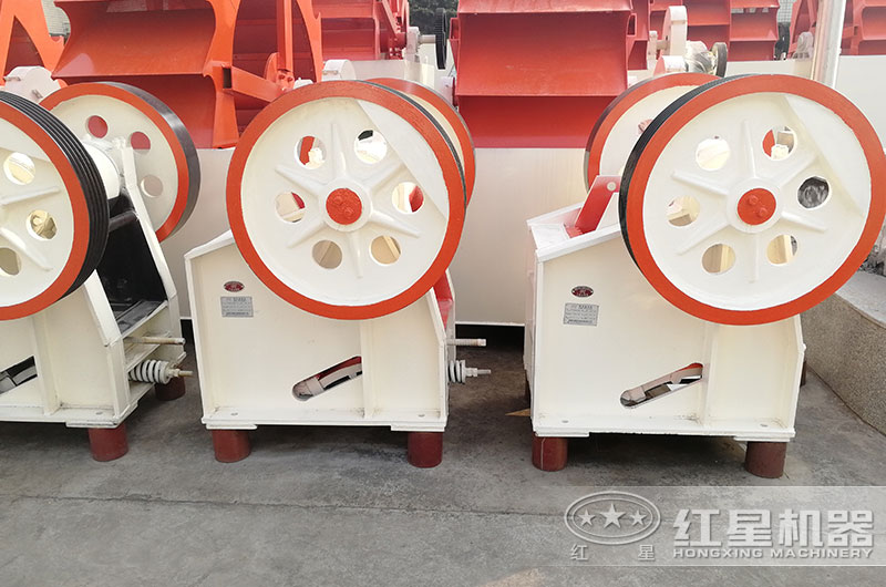 10-20噸小型石子破碎機多少錢？